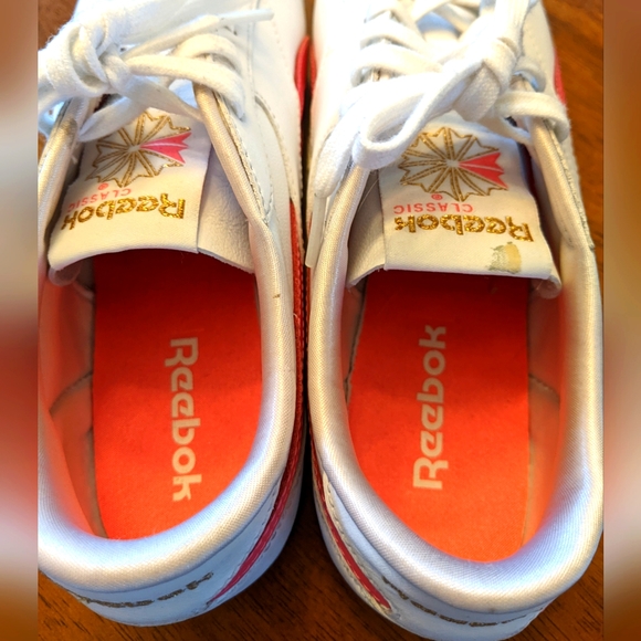 Reebok Classic white/pink shoes - Picture 4 of 15